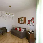 La Maison De Rose