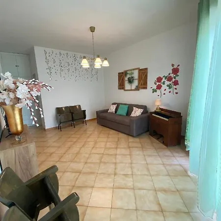 La Maison De Rose *